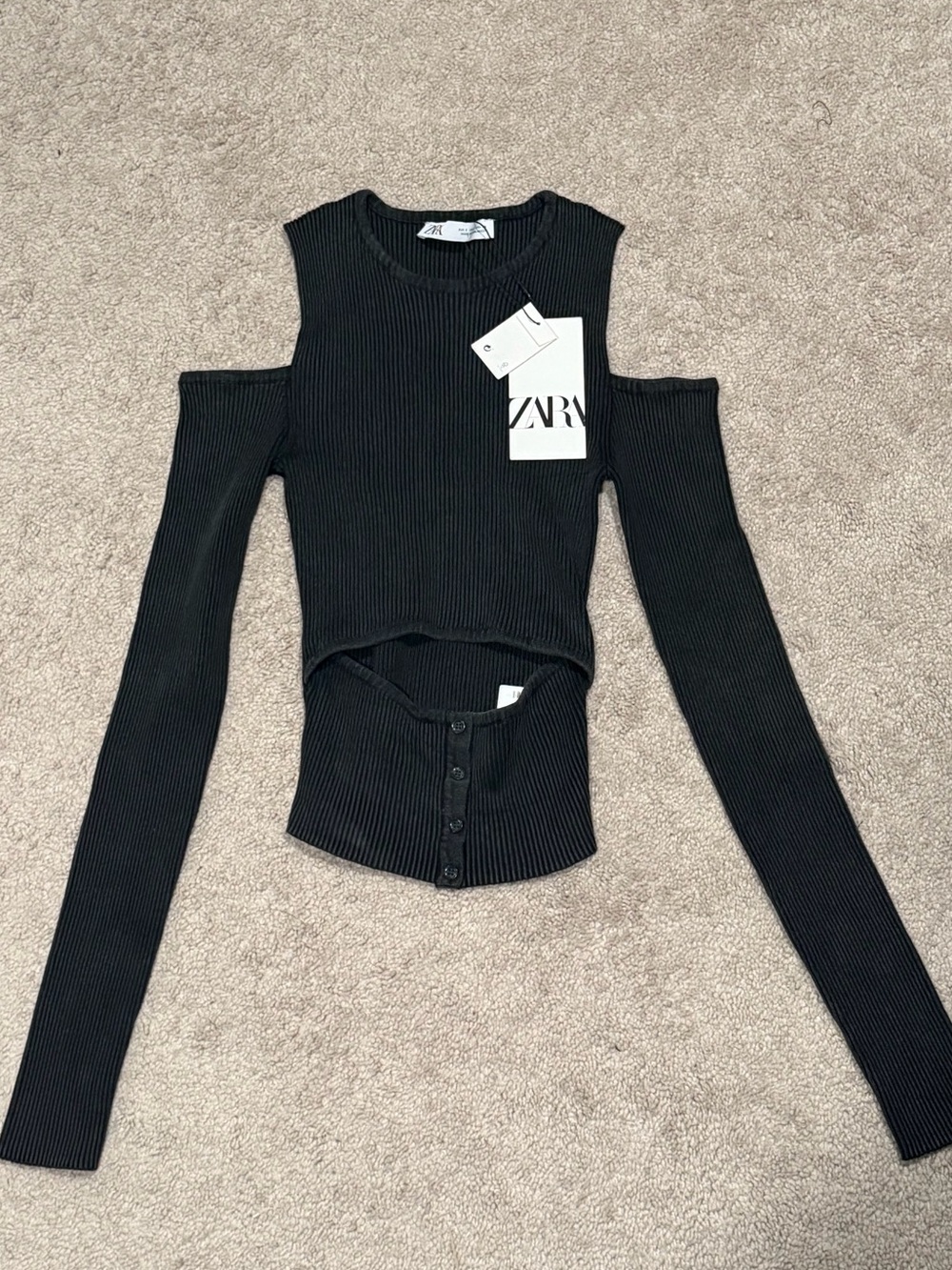 Zara Black Ribbed Open Shoulder Stomach Cut Out Button-Front Crop Top Size Small